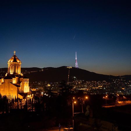 Siberia Hotel Tbilisi Buitenkant foto Tbilisi